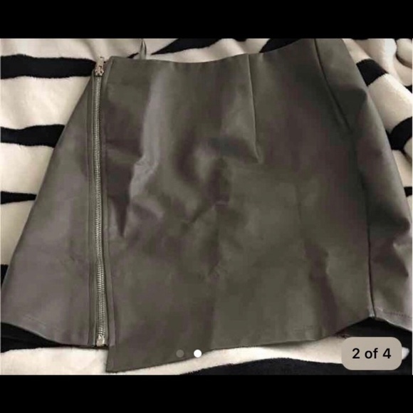 LF skirt - Picture 2 of 4